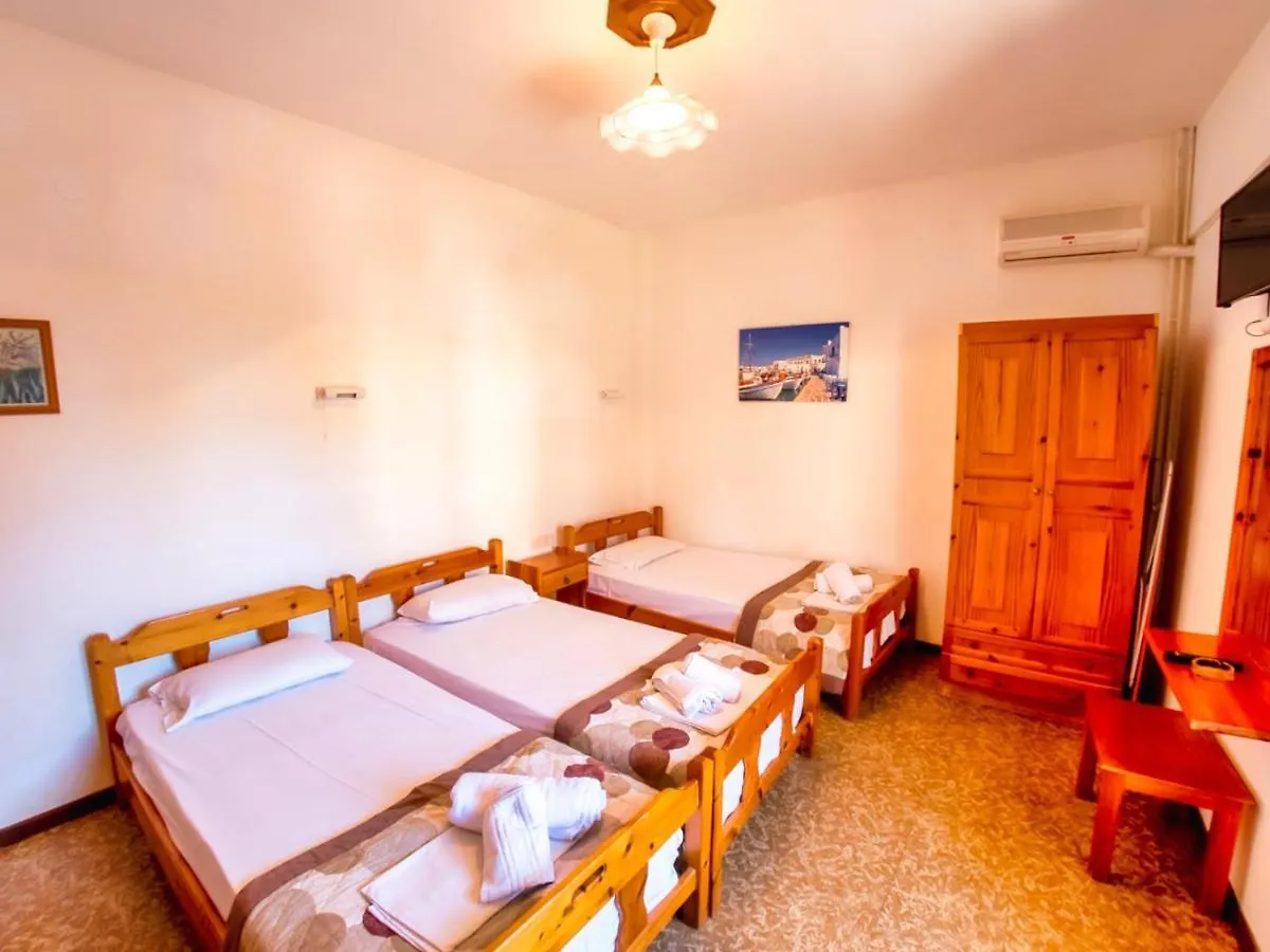 Hotel Pirgioti Grécia