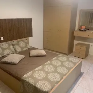 Διαμέρισμα Elin Loft, Φλογητά