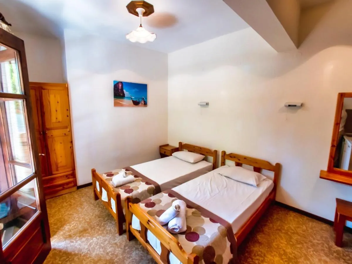 Guest house Hotel Pirgioti